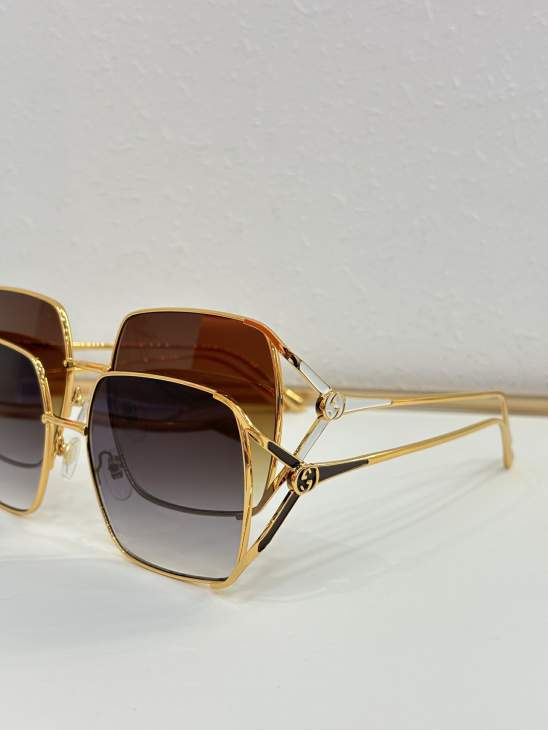 Picture of Gucci Sunglasses _SKUfw80882080fw